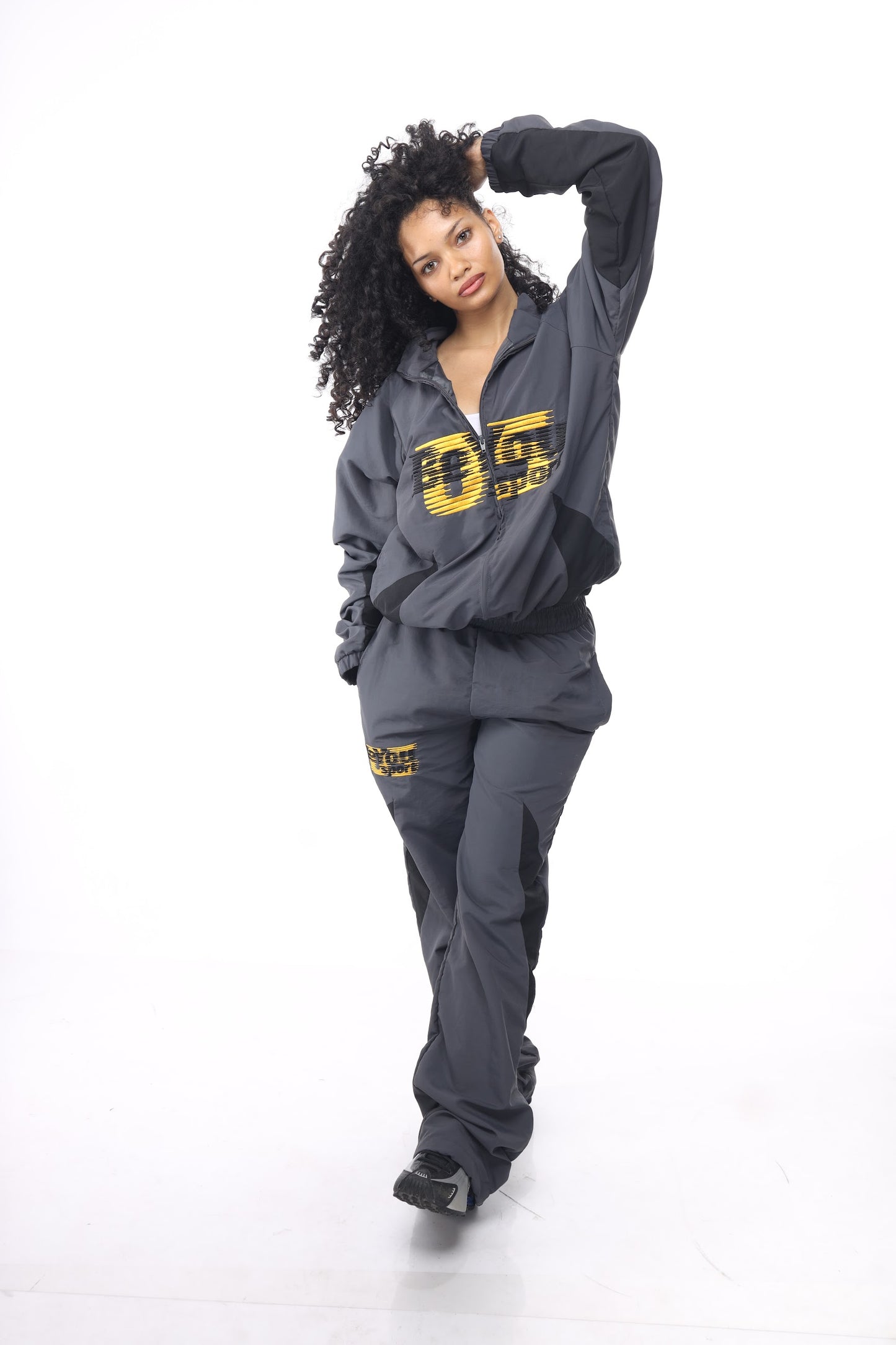 Nylon Track star Set In Grey