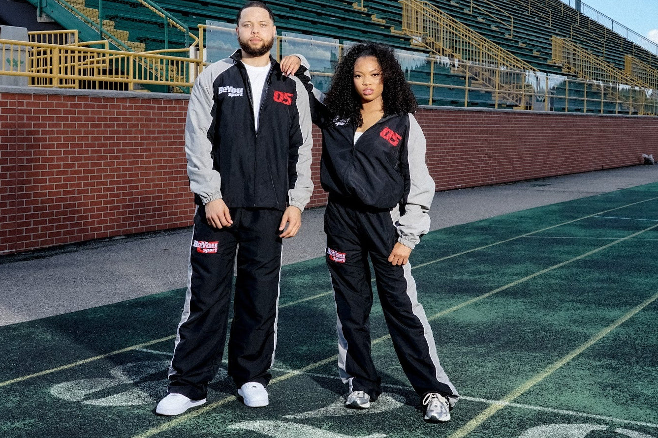 Nylon Track star Set in Black